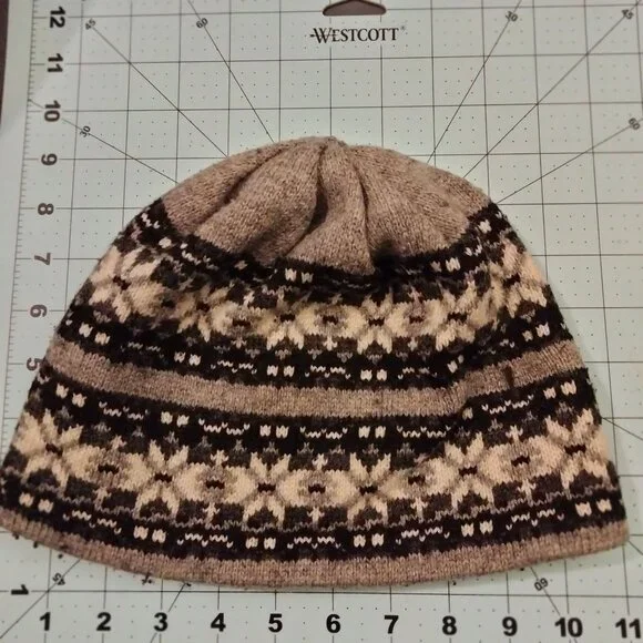 Knit Beanie Hat Eco Friendly Wool Blend Black Gray The Renewable Resource USA - Picture 4 of 7